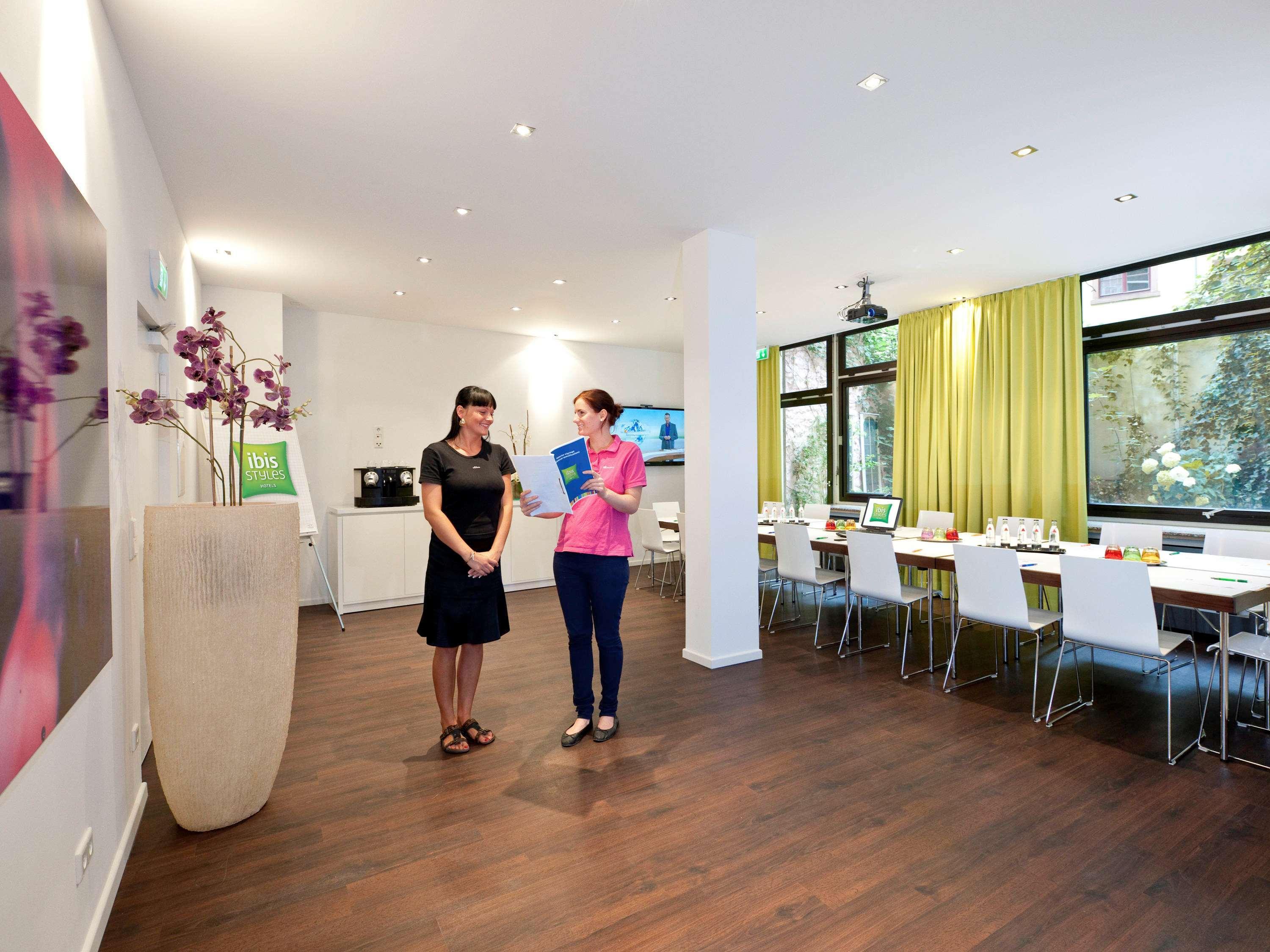 Ibis Styles Frankfurt City Frankfurt nad Menem Zewnętrze zdjęcie