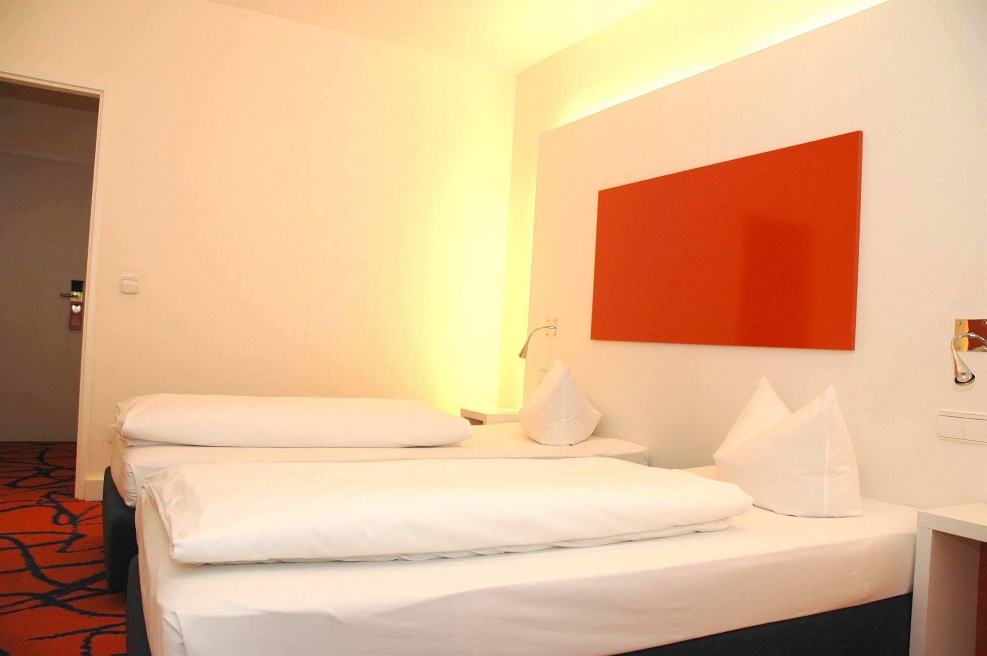 Ibis Styles Frankfurt City Frankfurt nad Menem Zewnętrze zdjęcie